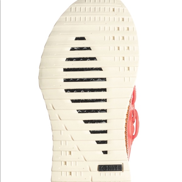 Ignite Puma Sneakers - Picture 4 of 8